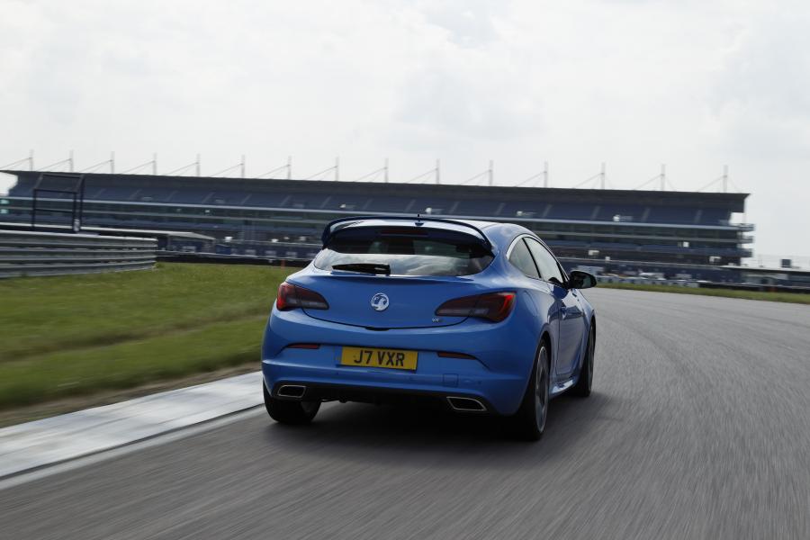  Vauxhall Astra VXR 2012 года  (фото 83 из 274)